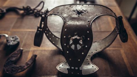 virginity belt|The Ridiculous History of the Chastity Belt .